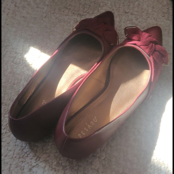 Maroon color Flats - perfect for every day walking - Picture 2 of 3